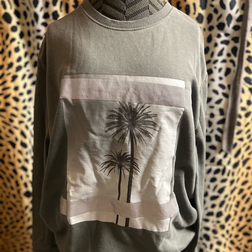 H&M Grey Crewneck Reflective Sweatshirt Pullover